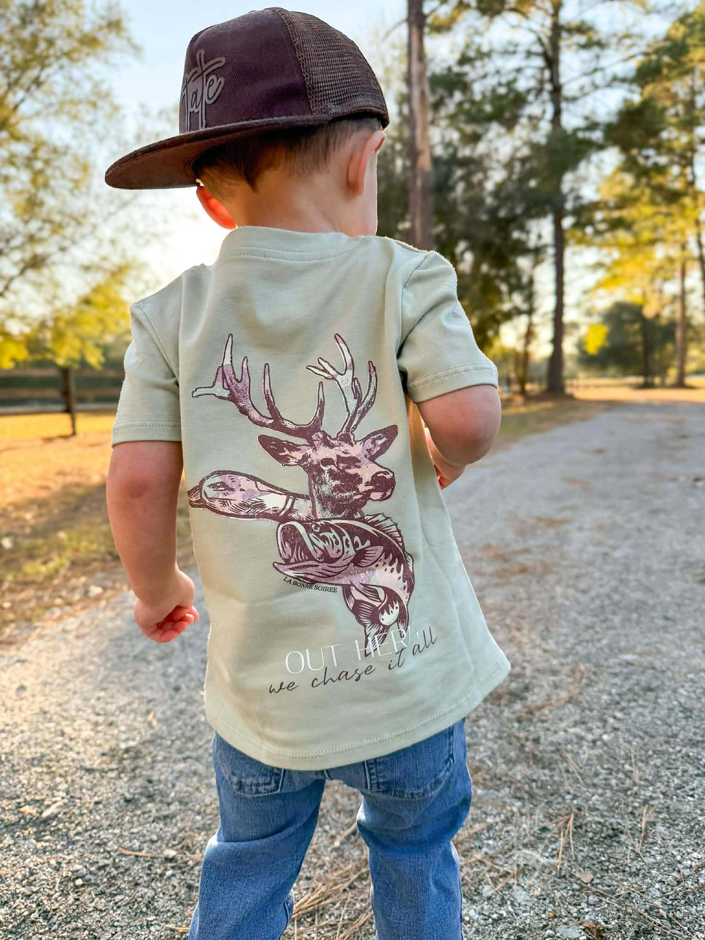 Chase it All Tee