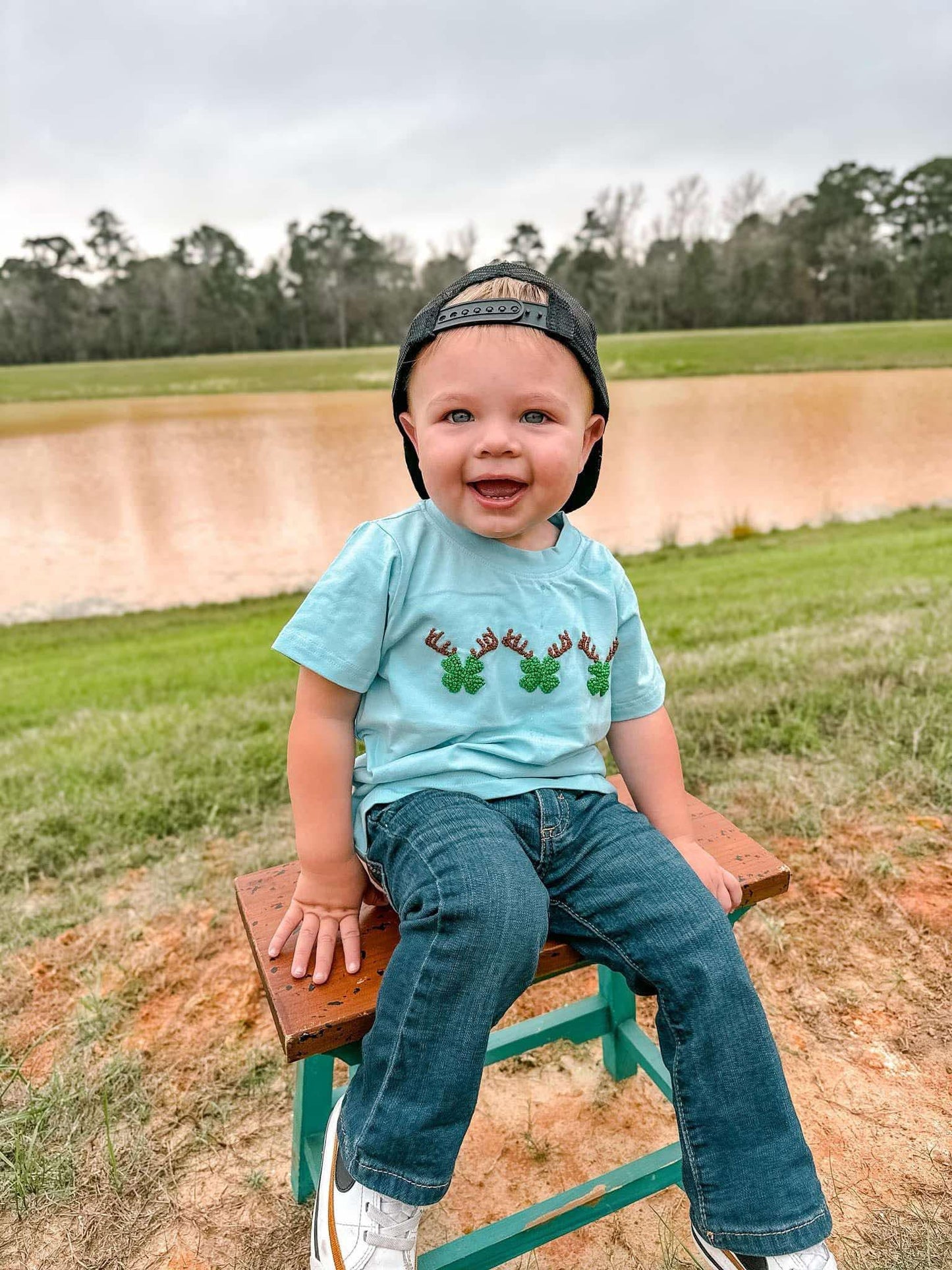 French Knot Clover Shirt