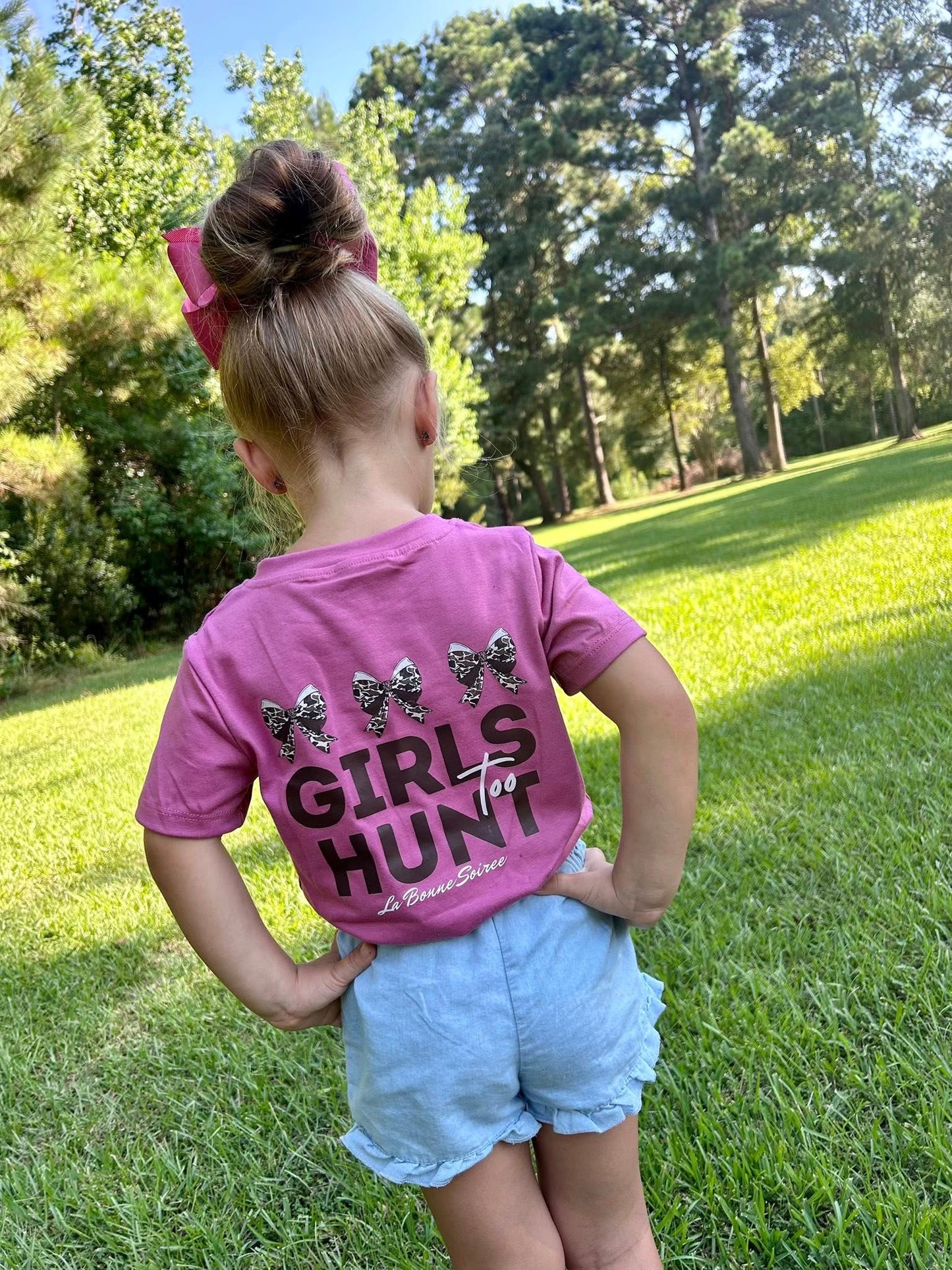 Girls Hunt Too Tee