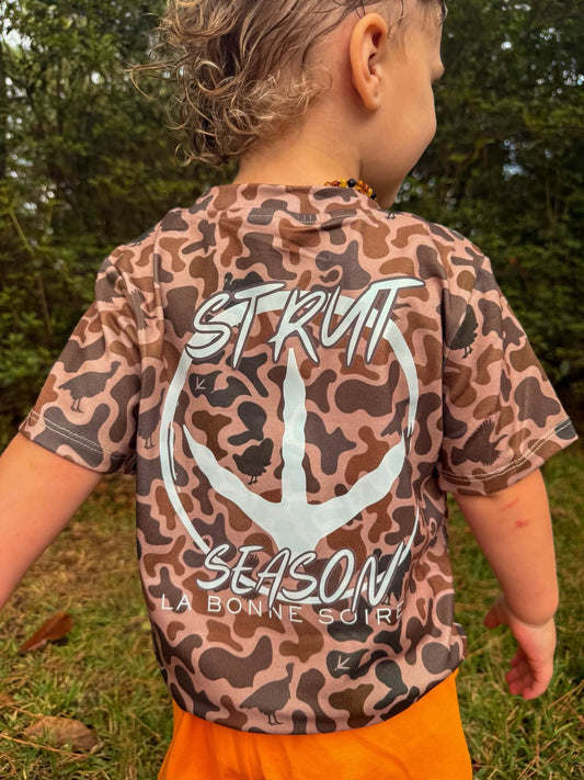 Strut Season Tee